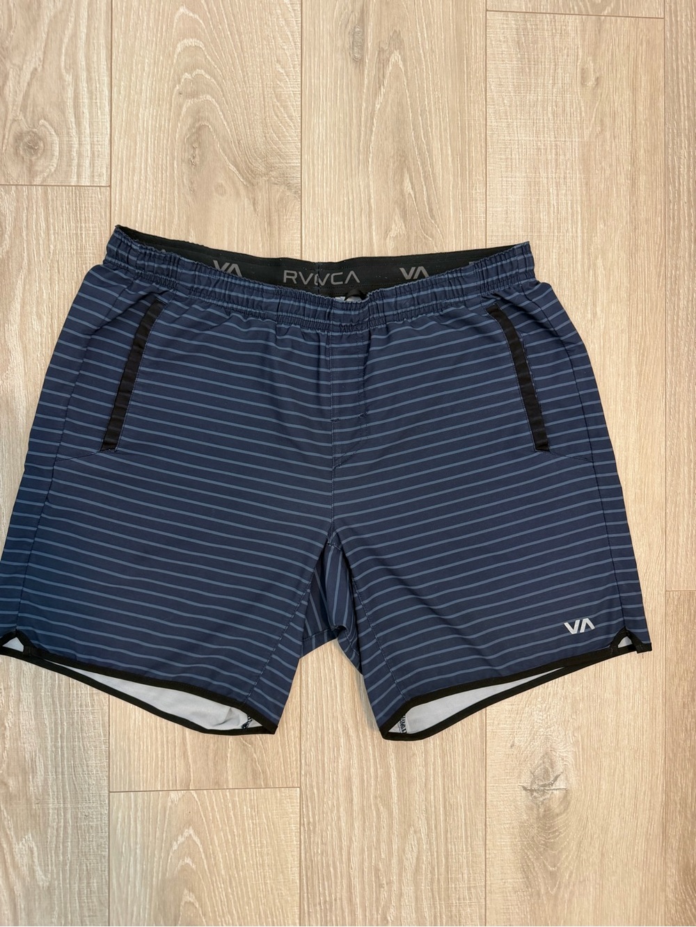 RVCA  Yogger Navy Blue Striped Men's Board Shorts